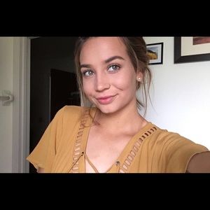 Meet your Posher, Anna